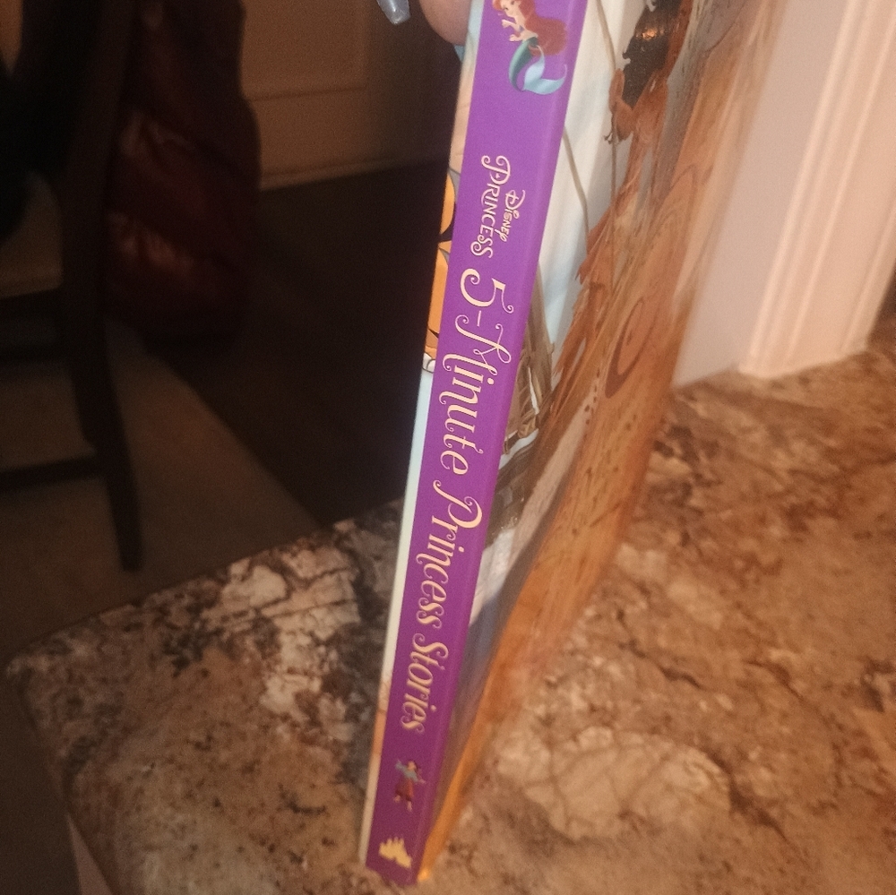 Disney Princess 5-Minute Stories Book - Picture 4 of 5